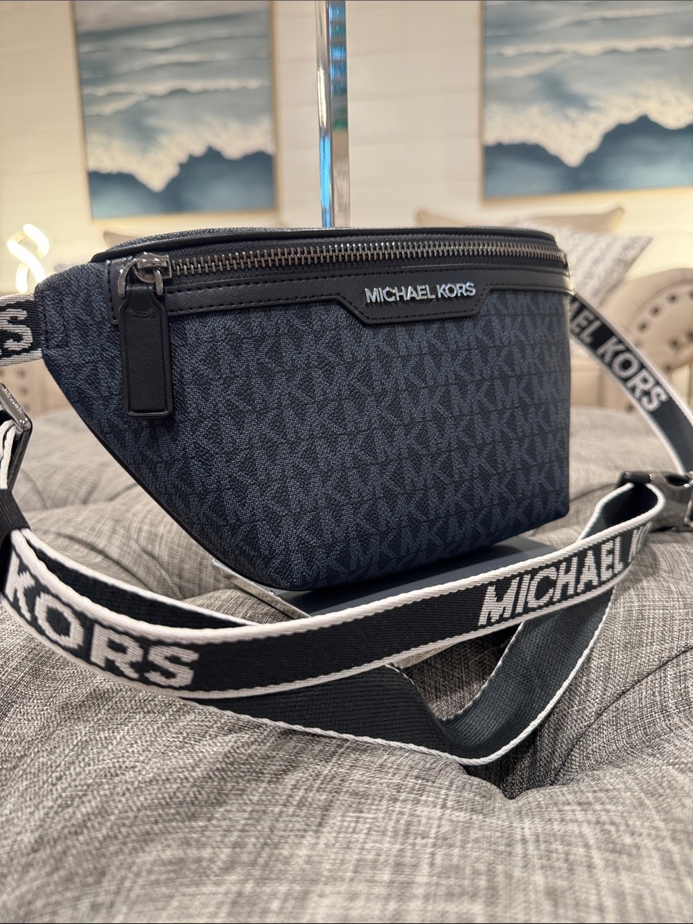 Michael Kors Bag Cooper Mini Belt Bag Logo Signature Blue Black Fanny Pack - Picture 3 of 17